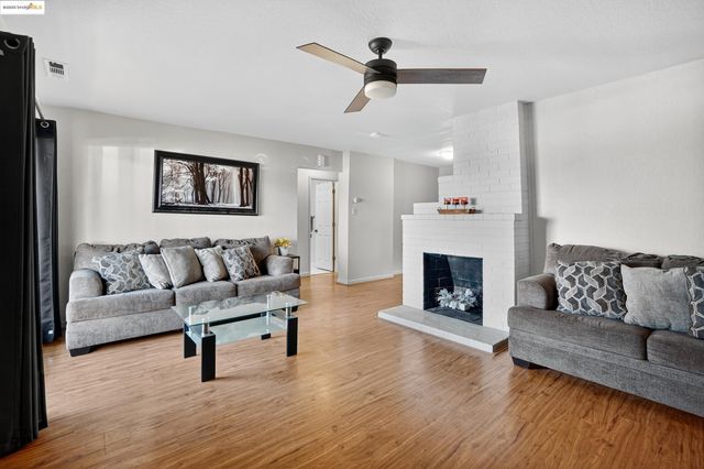 401 San Joaquin Ave, Antioch, CA 94509