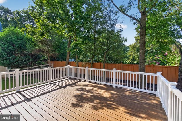 6482 WARWICK CIR, Alexandria, VA 22315