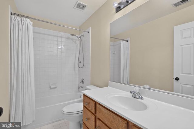 6482 WARWICK CIR, Alexandria, VA 22315