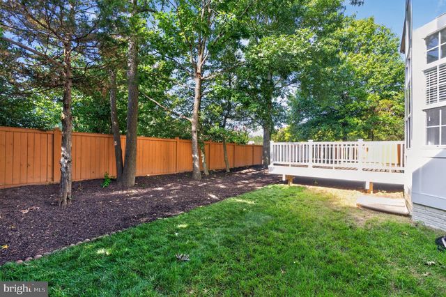 6482 WARWICK CIR, Alexandria, VA 22315