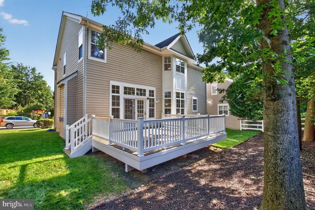 6482 WARWICK CIR, Alexandria, VA 22315