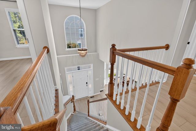6482 WARWICK CIR, Alexandria, VA 22315