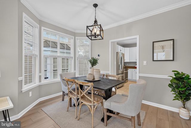 6482 WARWICK CIR, Alexandria, VA 22315
