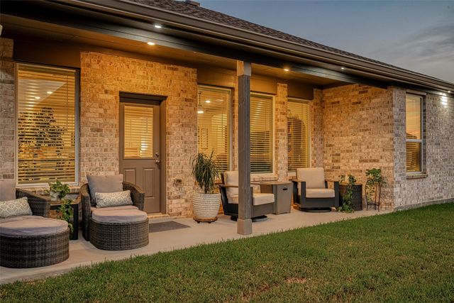 923 Heaven Drive, Beasley, TX 77417
