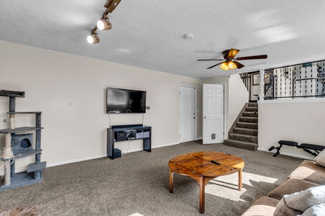 6638 S MILFOIL CIR, West Jordan, UT 84081