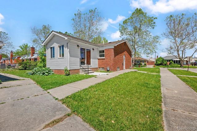 14459 Balsam Street, Southgate, MI 48195