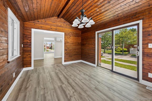 14459 Balsam Street, Southgate, MI 48195