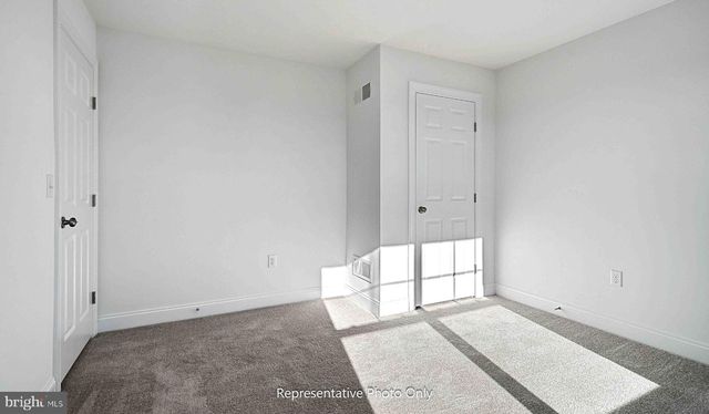 16 BETONY LN, Lebanon, PA 17042