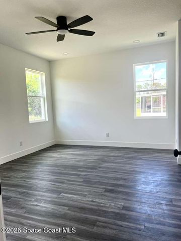 3240 Wallace Avenue SE, Palm Bay, FL 32909