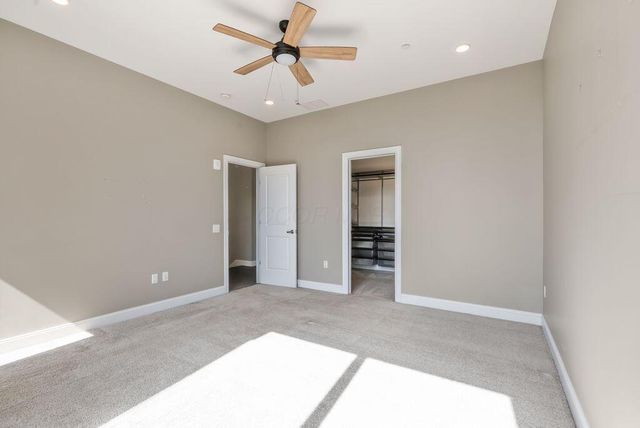 250 W Spring Street, 243, Columbus, OH 43215