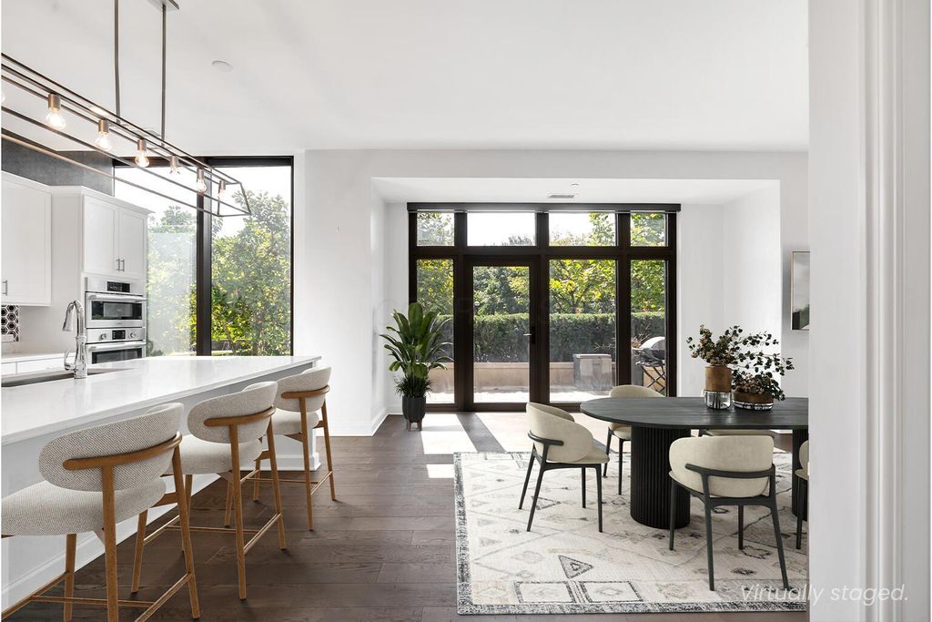 250 W Spring Street, 243, Columbus, OH 43215