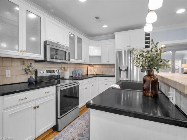 712 W Farriss Avenue, High Point, NC 27262