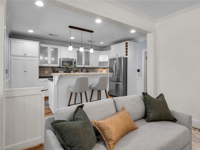 712 W Farriss Avenue, High Point, NC 27262