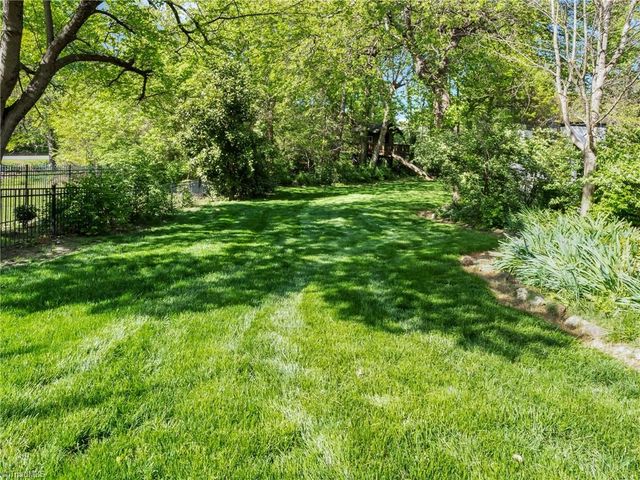 712 W Farriss Avenue, High Point, NC 27262
