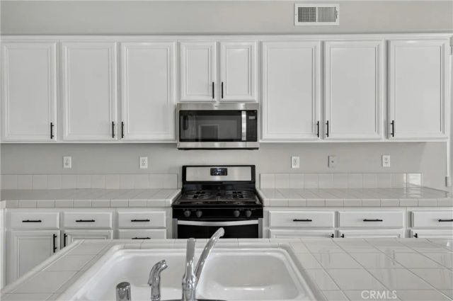 1512 Leland, Beaumont, CA 92223