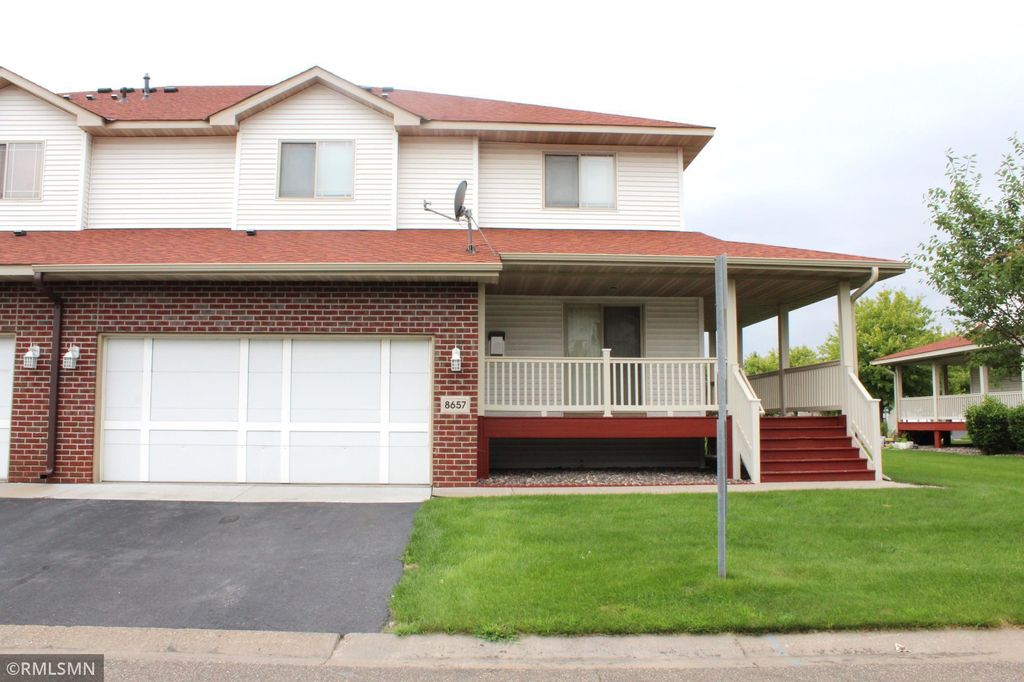 8657 Tessman Circle N, Brooklyn Park, MN 55445