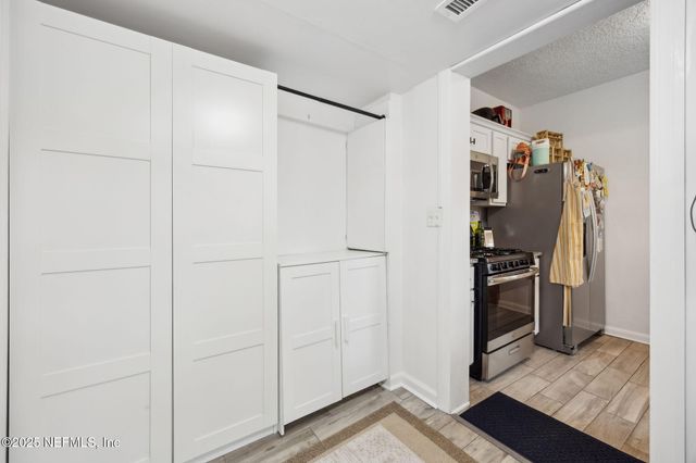 4635 HERCULES Avenue, Jacksonville, FL 32205