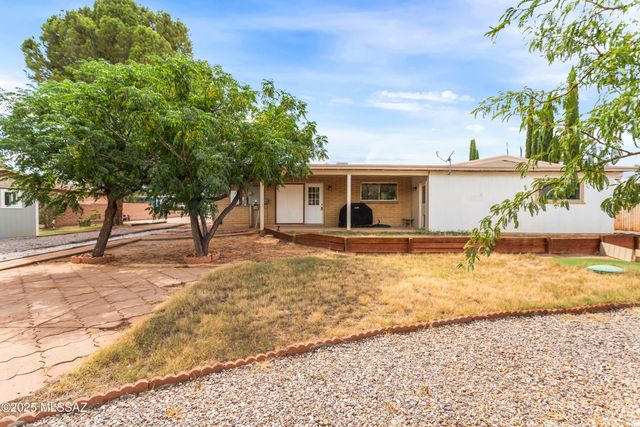 1817 Devonshire Drive, Sierra Vista, AZ 85635