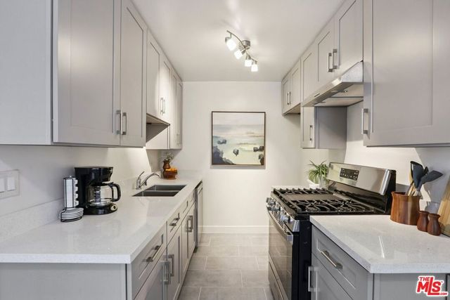 2251 Crenshaw Boulevard, Los Angeles, CA 90016