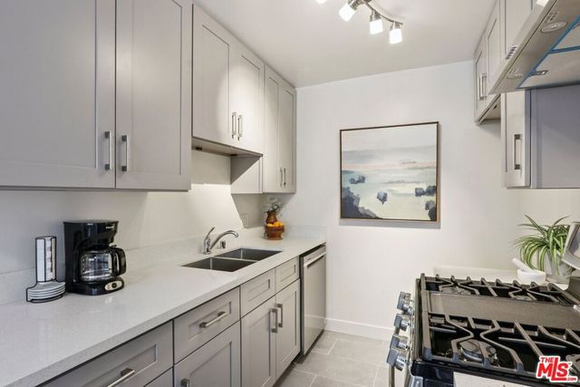 2251 Crenshaw Boulevard, Los Angeles, CA 90016