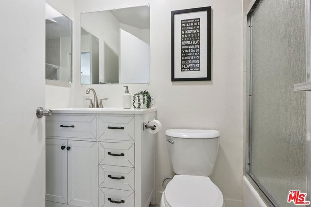 2251 Crenshaw Boulevard, Los Angeles, CA 90016