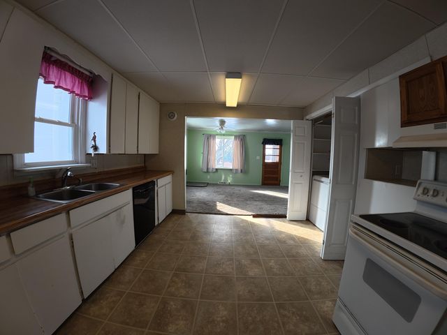 2378 Carroll Road, Traverse City, MI 49686