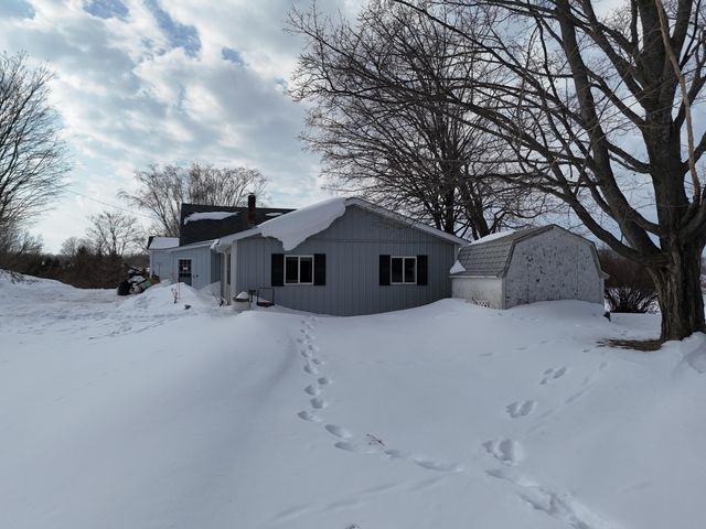 2378 Carroll Road, Traverse City, MI 49686