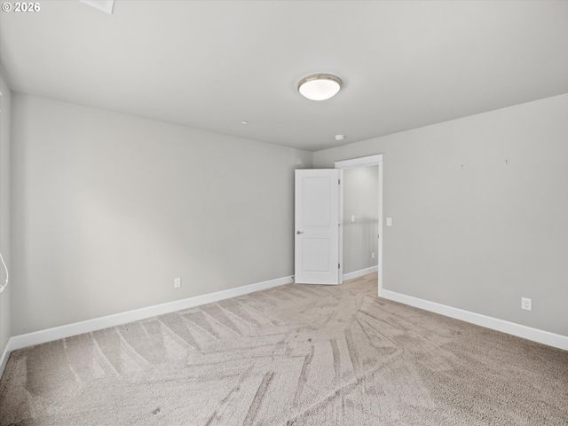 12465 Sw LESSER Rd, Portland, OR 97219