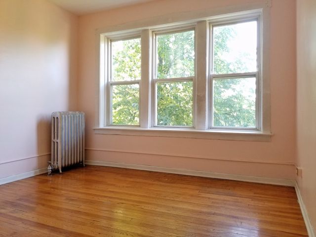 2220 N Saint Louis Avenue 3, Chicago, IL 60647