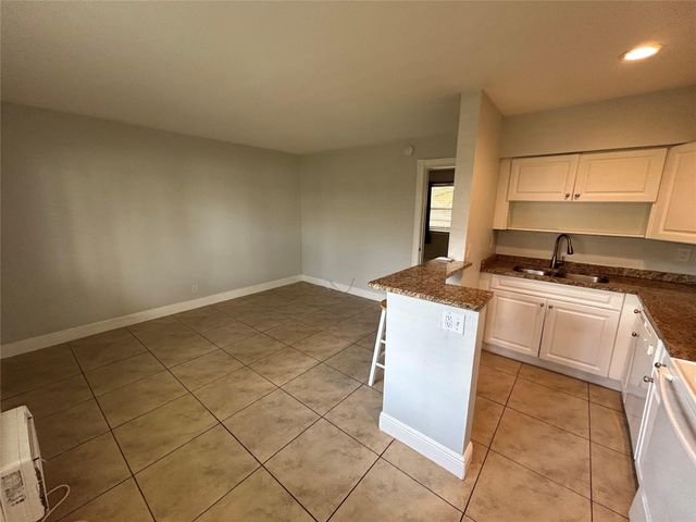 921 NE 17th Avenue 2, Fort Lauderdale, FL 33304