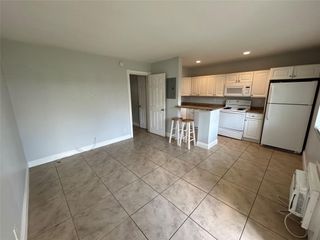 921 NE 17th Avenue 2, Fort Lauderdale, FL 33304