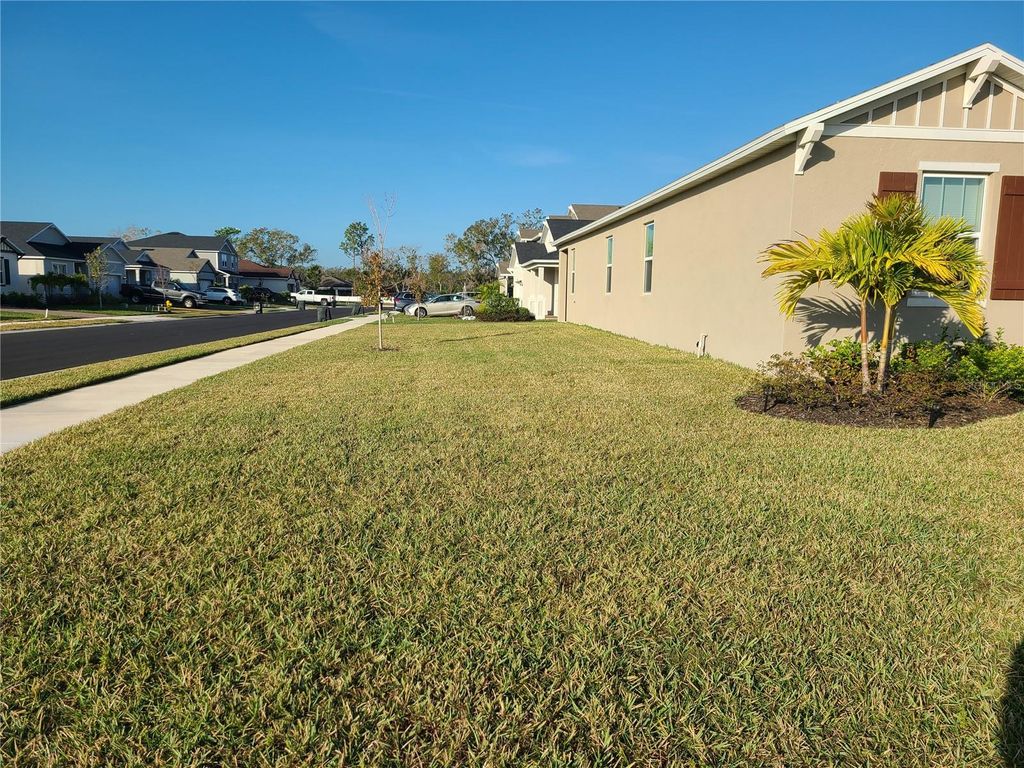 Image 2 of property listing at 5736 143RD COURT E, Bradenton, FL 34211