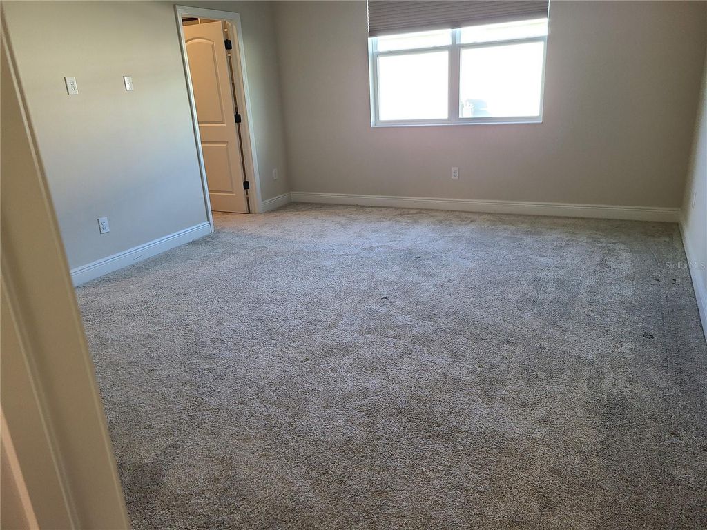 Image 6 of property listing at 5736 143RD COURT E, Bradenton, FL 34211