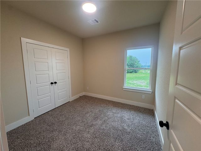 914 Fork Court, College Station, TX 77845
