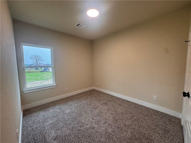 914 Fork Court, College Station, TX 77845