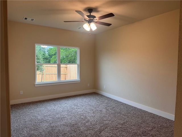 914 Fork Court, College Station, TX 77845