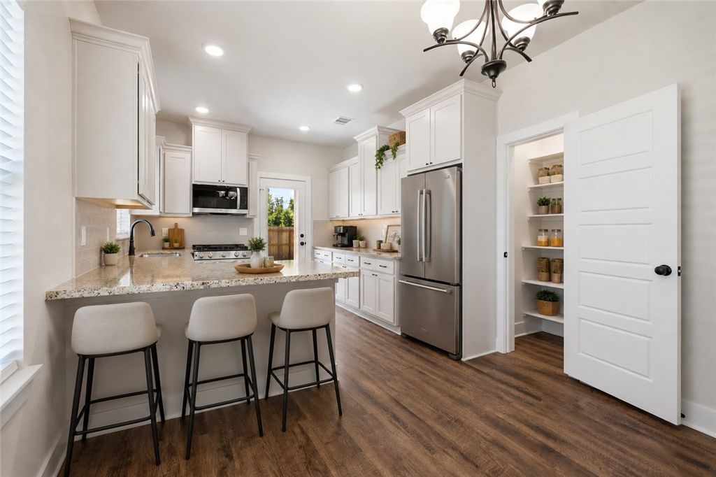 914 Fork Court, College Station, TX 77845 — photo 4