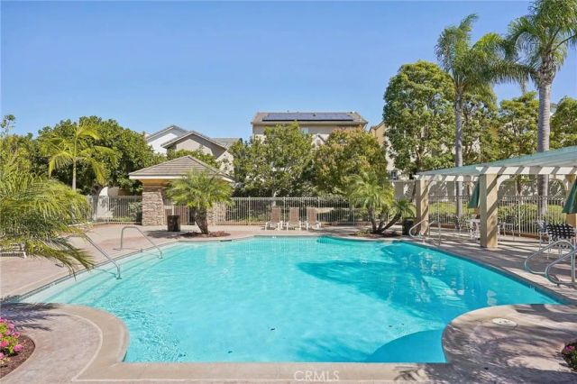 2889 Plaza Del Amo 405, Torrance, CA 90503