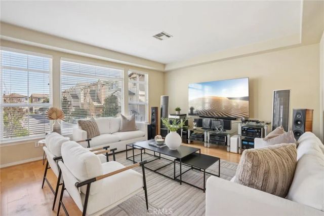 2889 Plaza Del Amo 405, Torrance, CA 90503