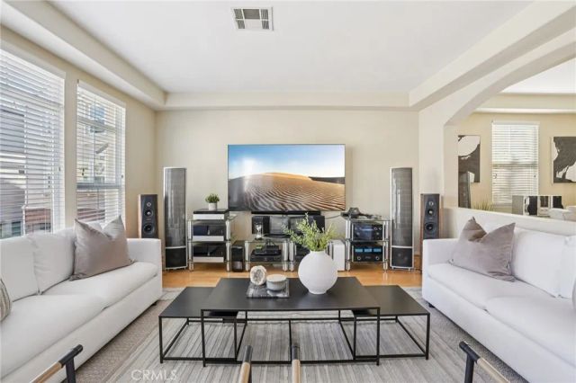 2889 Plaza Del Amo 405, Torrance, CA 90503