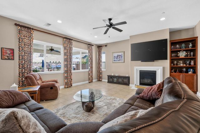1181 Cornerstone Dr, El Dorado Hills, CA 95762