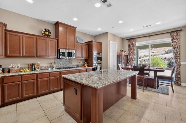 1181 Cornerstone Dr, El Dorado Hills, CA 95762