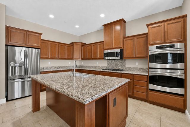 1181 Cornerstone Dr, El Dorado Hills, CA 95762