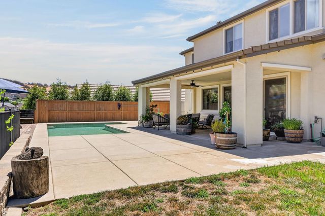 1181 Cornerstone Dr, El Dorado Hills, CA 95762
