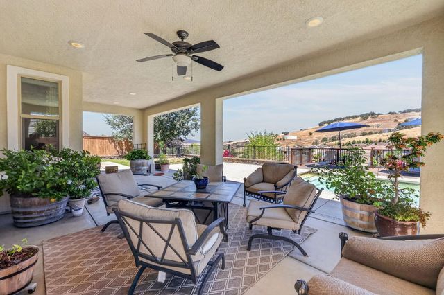 1181 Cornerstone Dr, El Dorado Hills, CA 95762