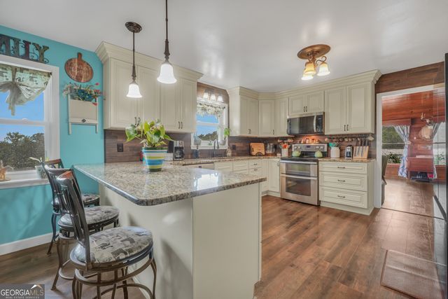 876 Simpson Mill Road, Locust Grove, GA 30248