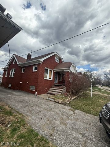 13605 Melzer Avenue, Cleveland, OH 44120