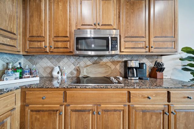 57425 E Highway 125 E 2043 & 2024, Afton, OK 74331