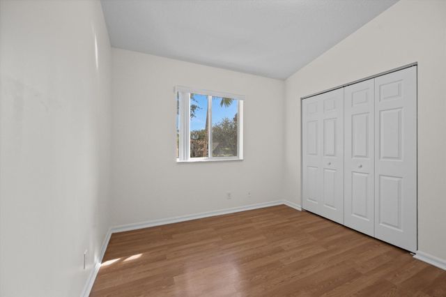 4534 Oak Terrace Drive, Greenacres, FL 33463