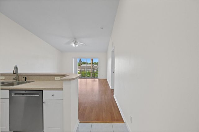 4534 Oak Terrace Drive, Greenacres, FL 33463